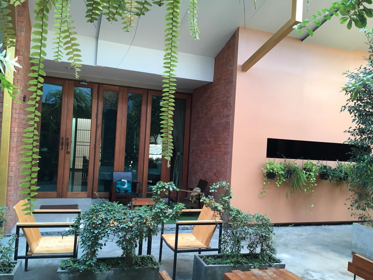 The White Elephant Home Chiang Mai Exterior photo