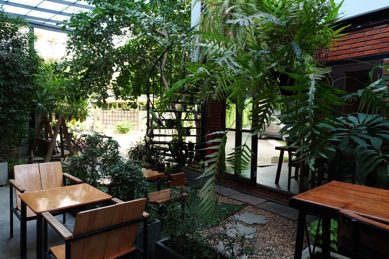 The White Elephant Home Chiang Mai Exterior photo