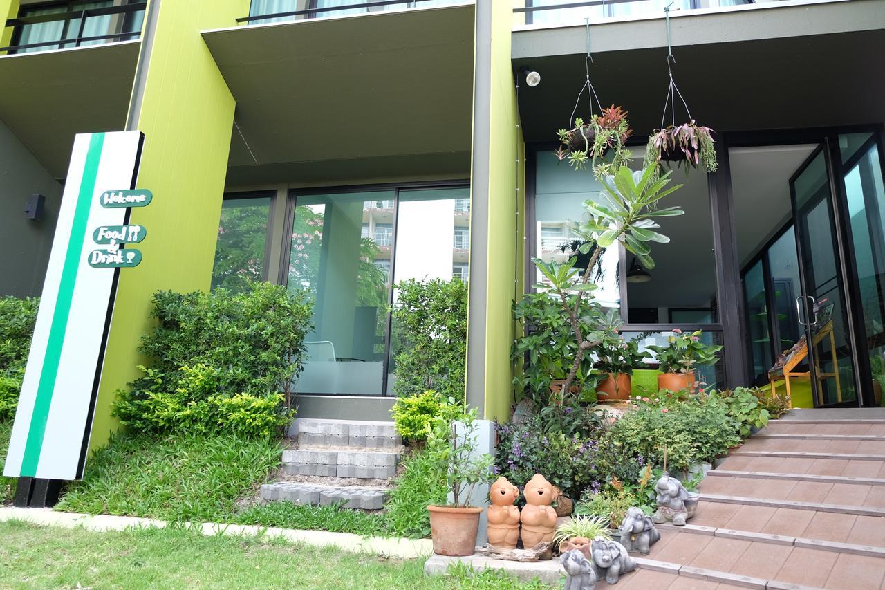 The White Elephant Home Chiang Mai Exterior photo