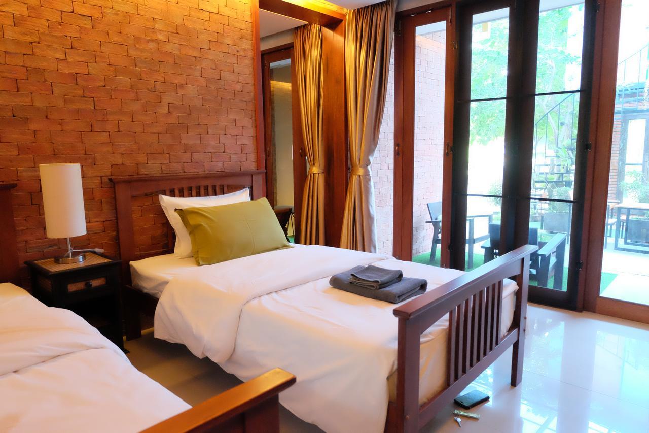The White Elephant Home Chiang Mai Exterior photo